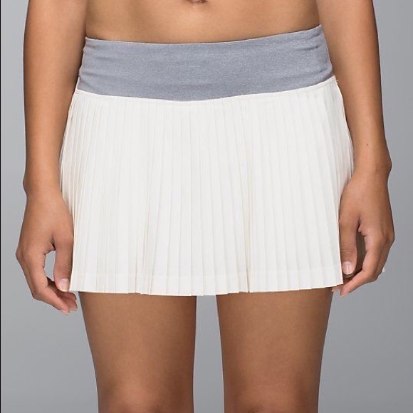 Lululemon white pleated tennis skirt Clearance